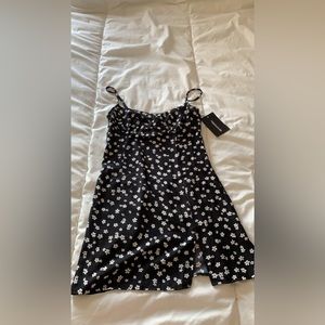 Pretty Little Thing Black Disty Floral Woven Cut Out Split Detail Bodycon Dress